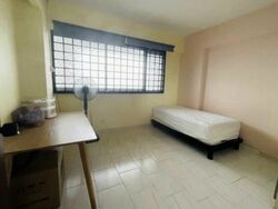 Blk 40 Sims Drive (Geylang), HDB 4 Rooms #567573111